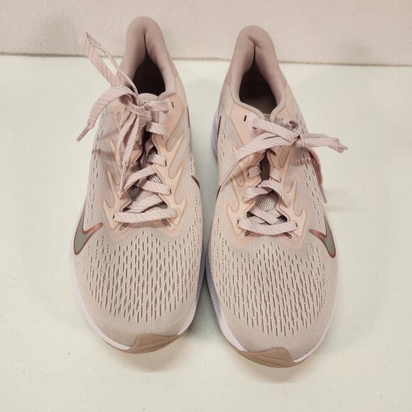 Nike Zoom Winflo 7 Running Sneaker Barely Rose/Bronze-Stone Mauve Size 8.5 NWOT - Picture 2 of 12
